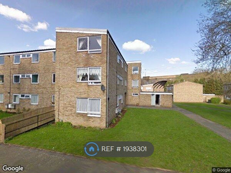 2 bed flat to rent in Second Floor, Harpenden AL5, £1,350 pcm Zoopla