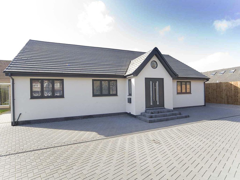 4 bed detached bungalow for sale in Seaton Lane, Hartlepool TS25, £355,000 Zoopla