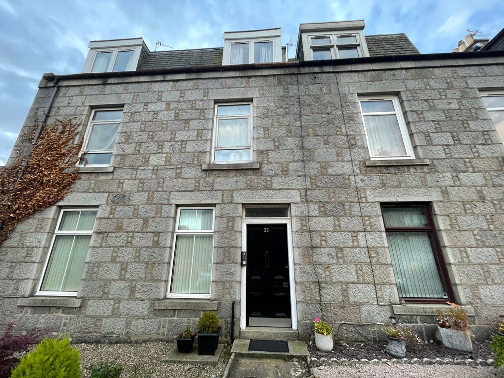 1 bed flat to rent in Lilybank Place, Kittybrewster, Aberdeen AB24, £