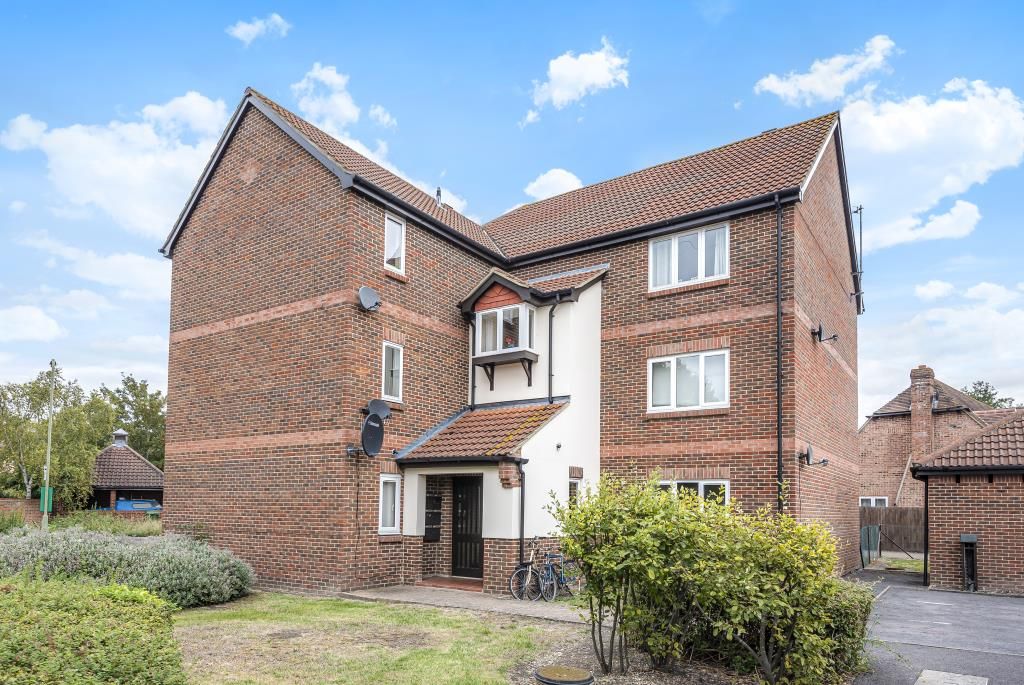 1 bed flat to rent in Didcot, Oxfordshire OX11, £1,000 pcm Zoopla