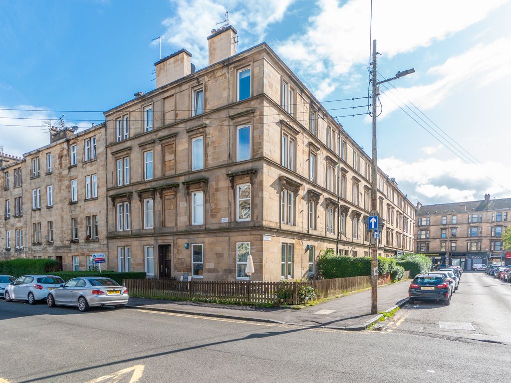 1 bed flat for sale in Roslea Drive, Glasgow G31, £128,000 Zoopla