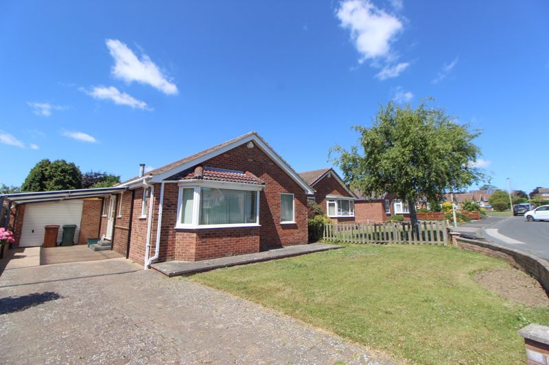 3 bed detached bungalow for sale in Swainsea Drive, Pickering YO18 Zoopla