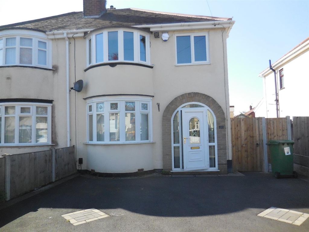 3 bed semidetached house for sale in Winchester Road, Wolverhampton