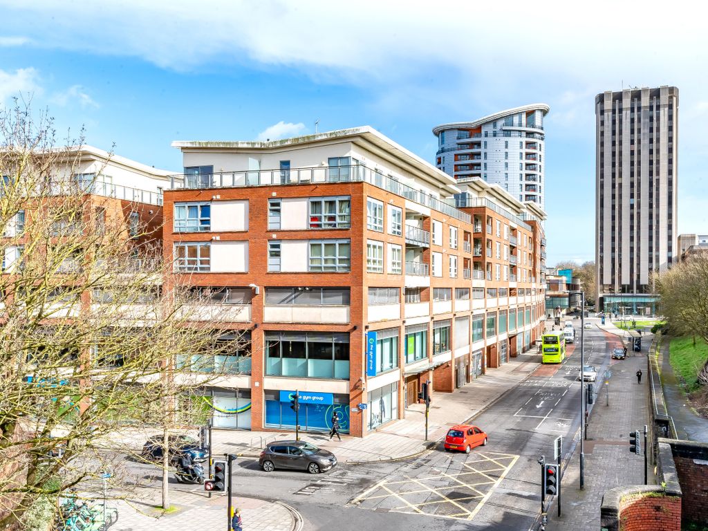 1 bed flat for sale in Horizon, Broad Weir, Bristol BS1, £270,000 Zoopla