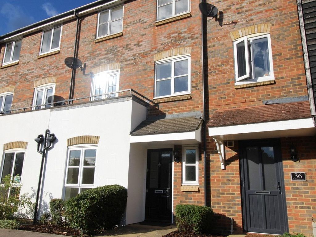 5 bed terraced house for sale in Riverbank Way, Ashford, Kent TN24 Zoopla