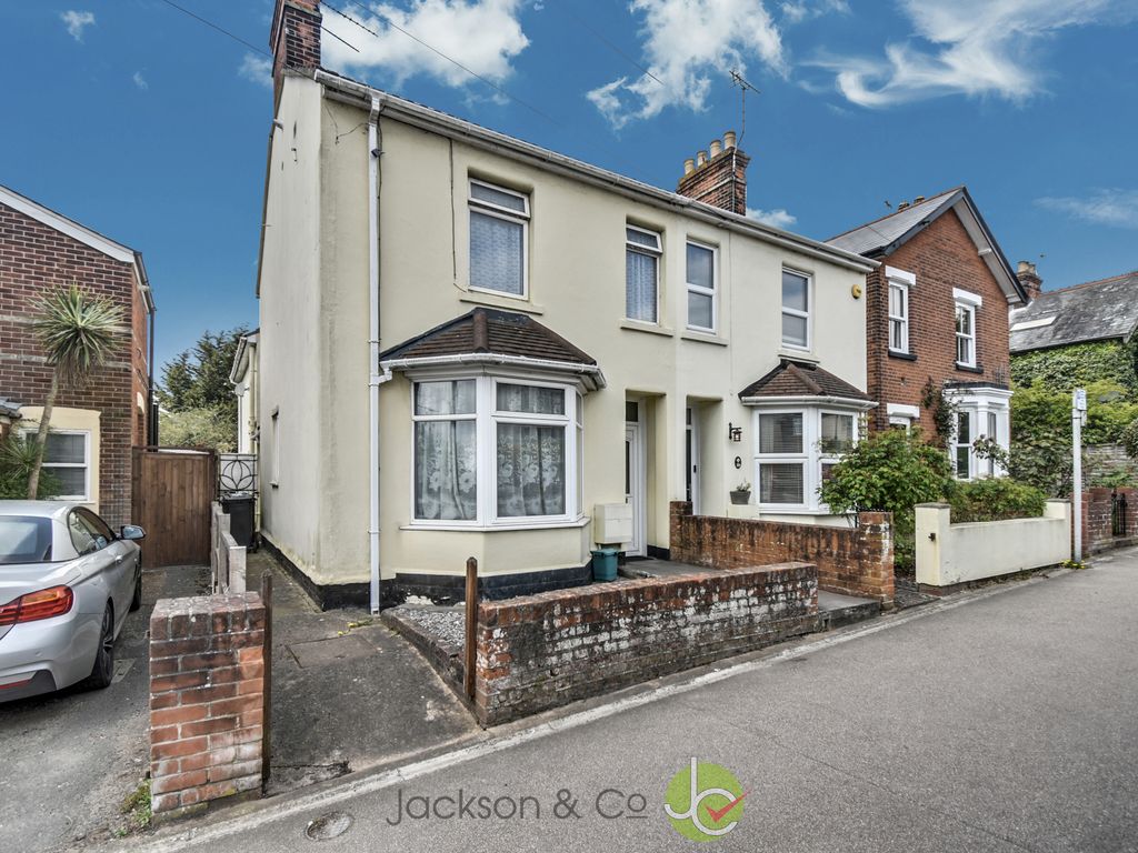 4 bed semidetached house for sale in Mile End Road, Colchester CO4