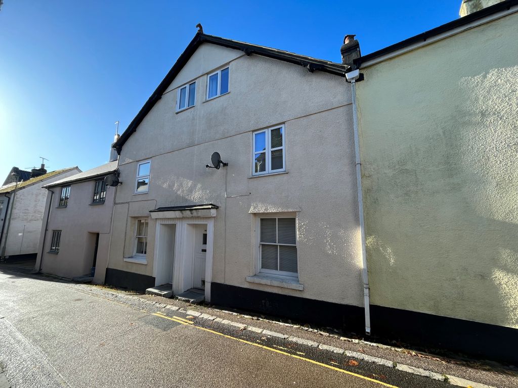 3 bed terraced house for sale in Clifford Street, Chudleigh, Newton