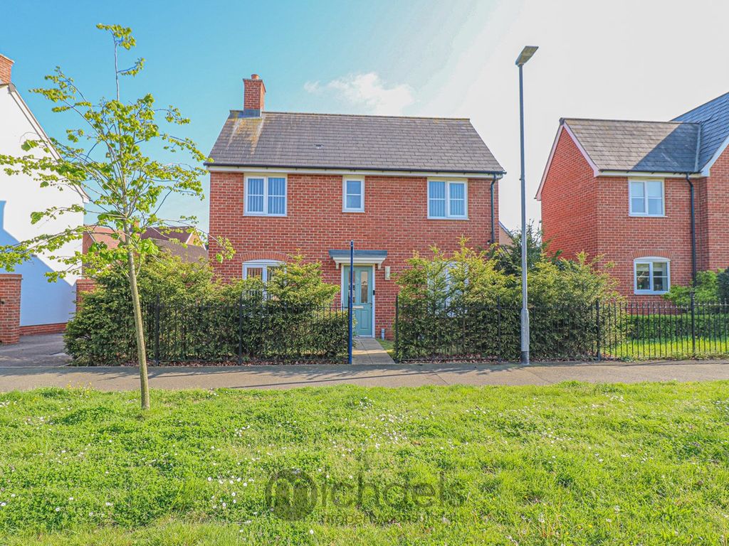 3 bed detached house for sale in Hooper Avenue, Colchester CO2 Zoopla