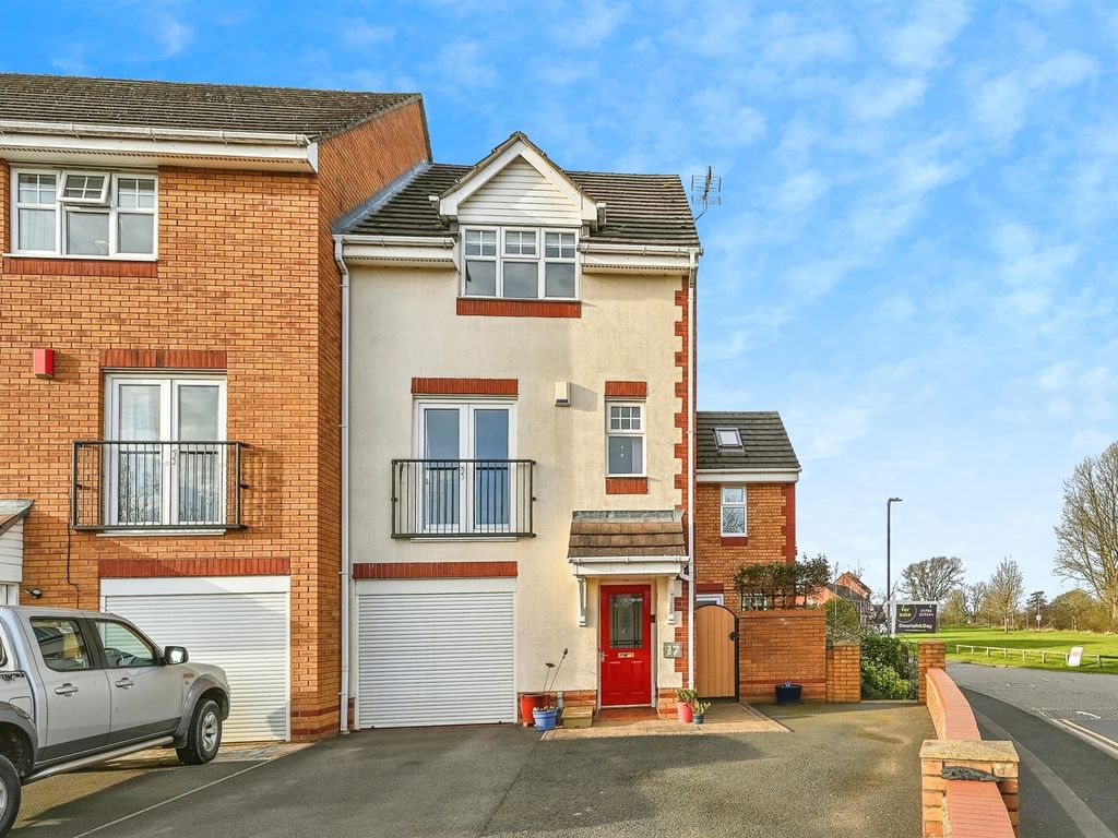 3 bed end terrace house for sale in Spruce Way, Stafford ST16, £240,000