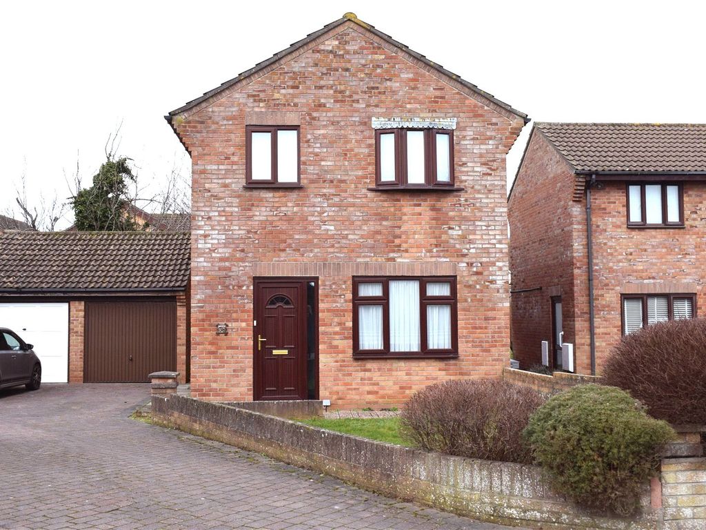 3 bed detached house for sale in Limetree Way, Danygraig, Porthcawl
