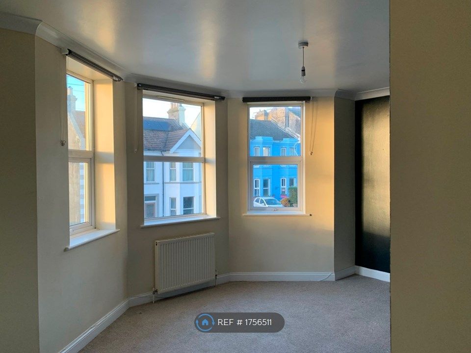 2 bed flat to rent in Ashburnham Road, Hastings TN35 Zoopla