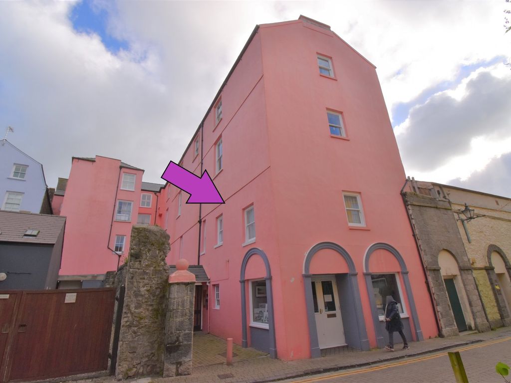 2 bed flat for sale in ashley house, tenby, pembrokeshire sa70