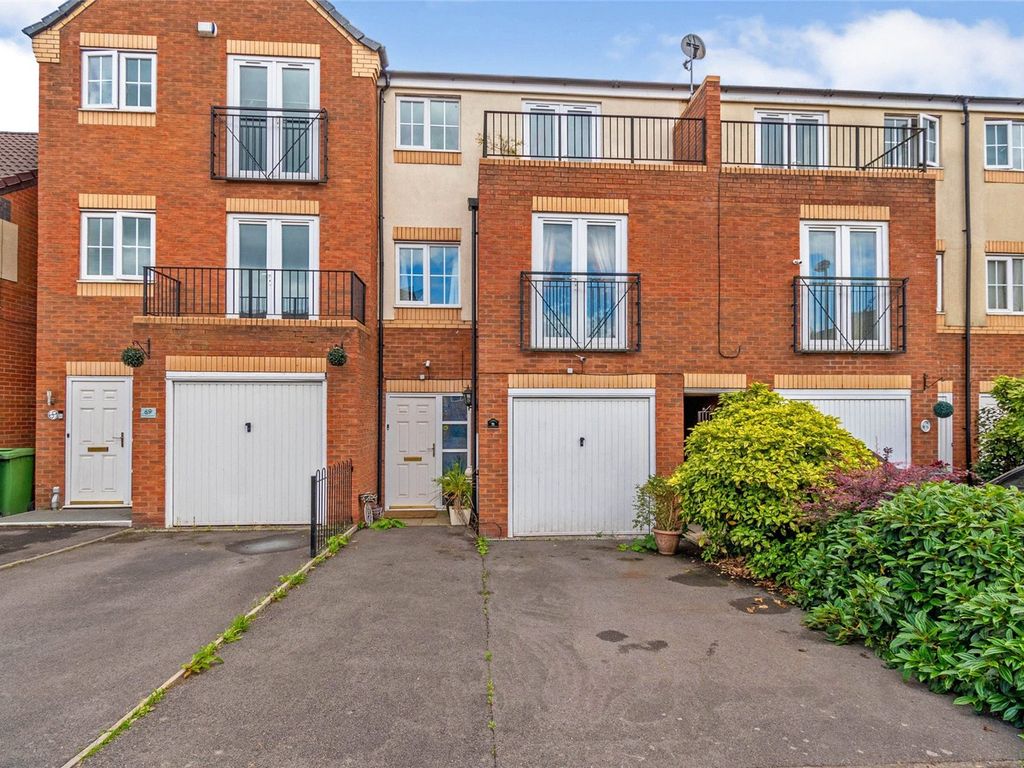 4 bed town house for sale in Princethorpe Road, Willenhall, West