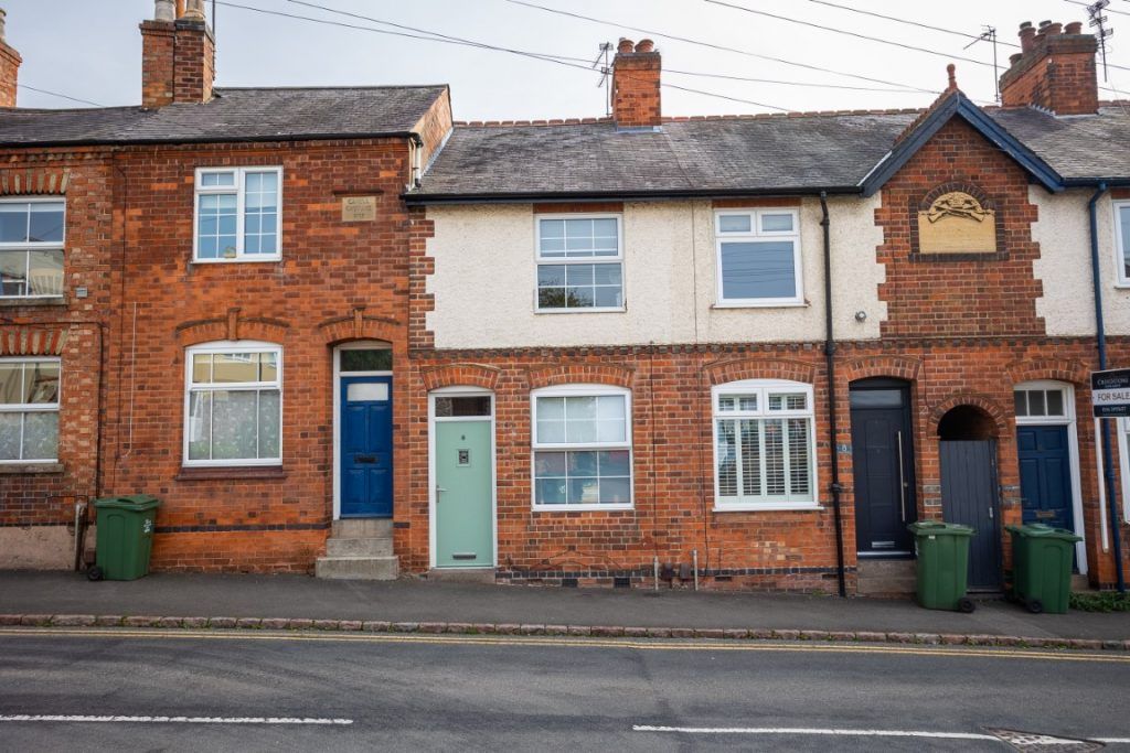 2 bed terraced house for sale in North Street, Rothley, Leicester LE7