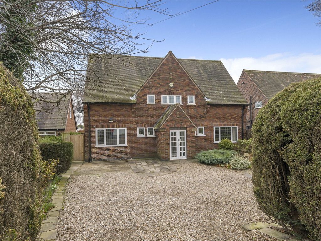 5 bed detached house for sale in Holmsley Lane, Woodlesford, Leeds