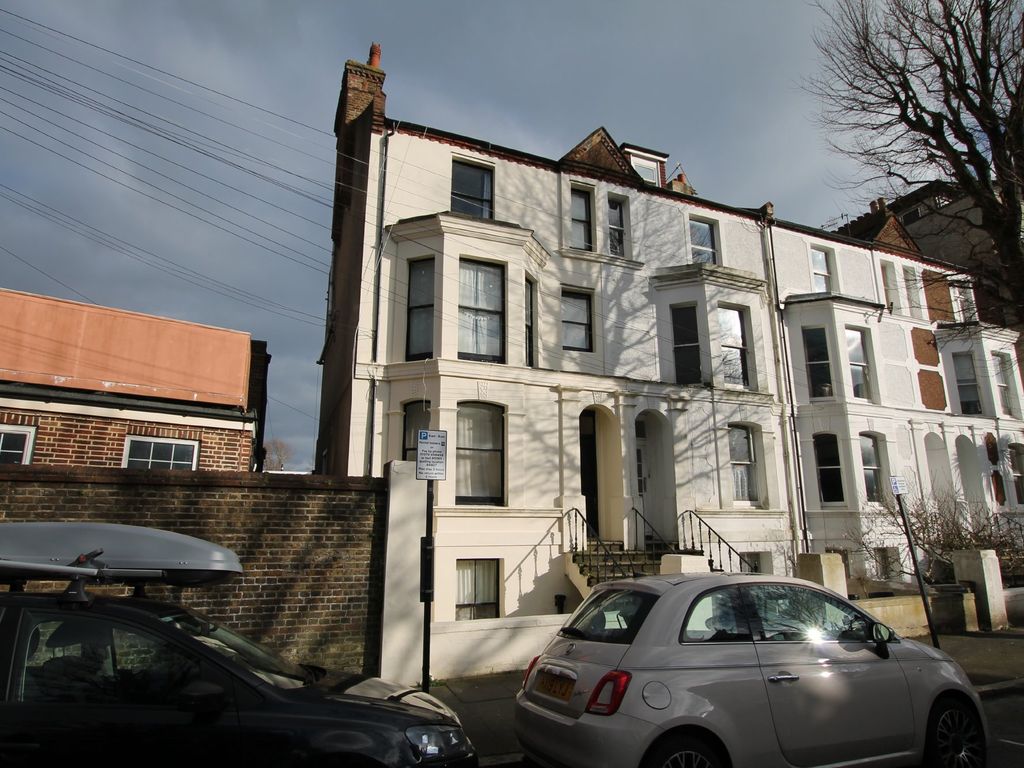 Connaught Road, Hove, East Sussex BN3