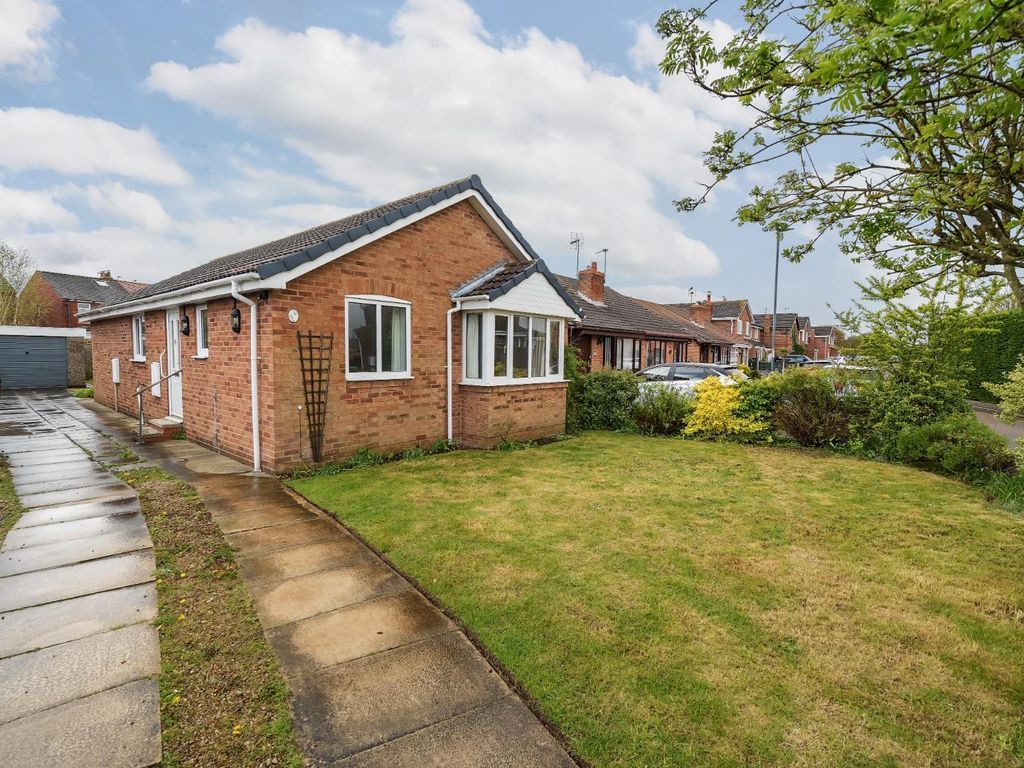 2 bed detached bungalow for sale in Moat Way, Brayton, Selby YO8, £