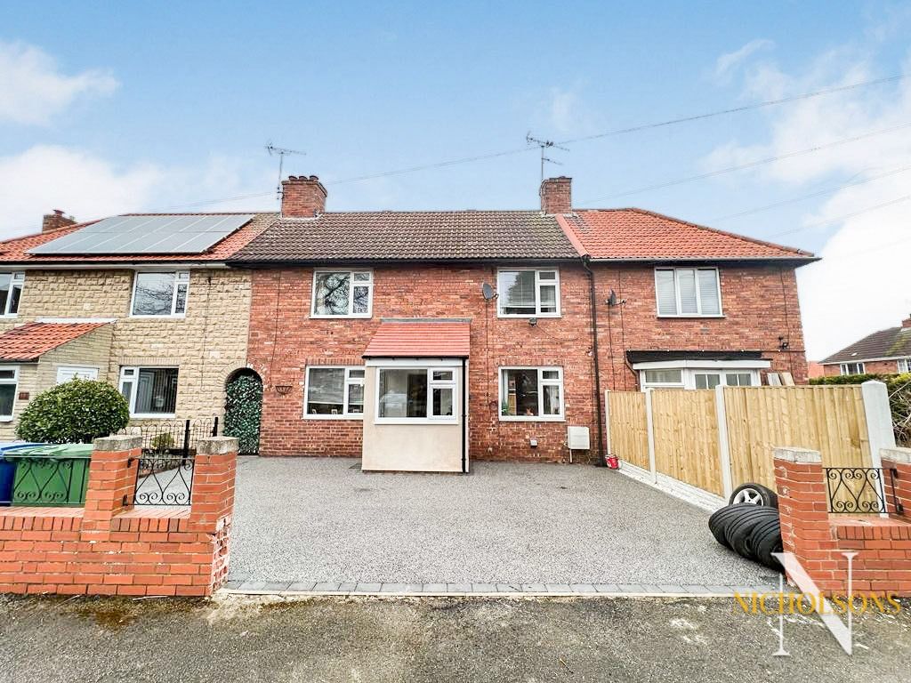 3 bed semidetached house for sale in School Road, Langold, Worksop