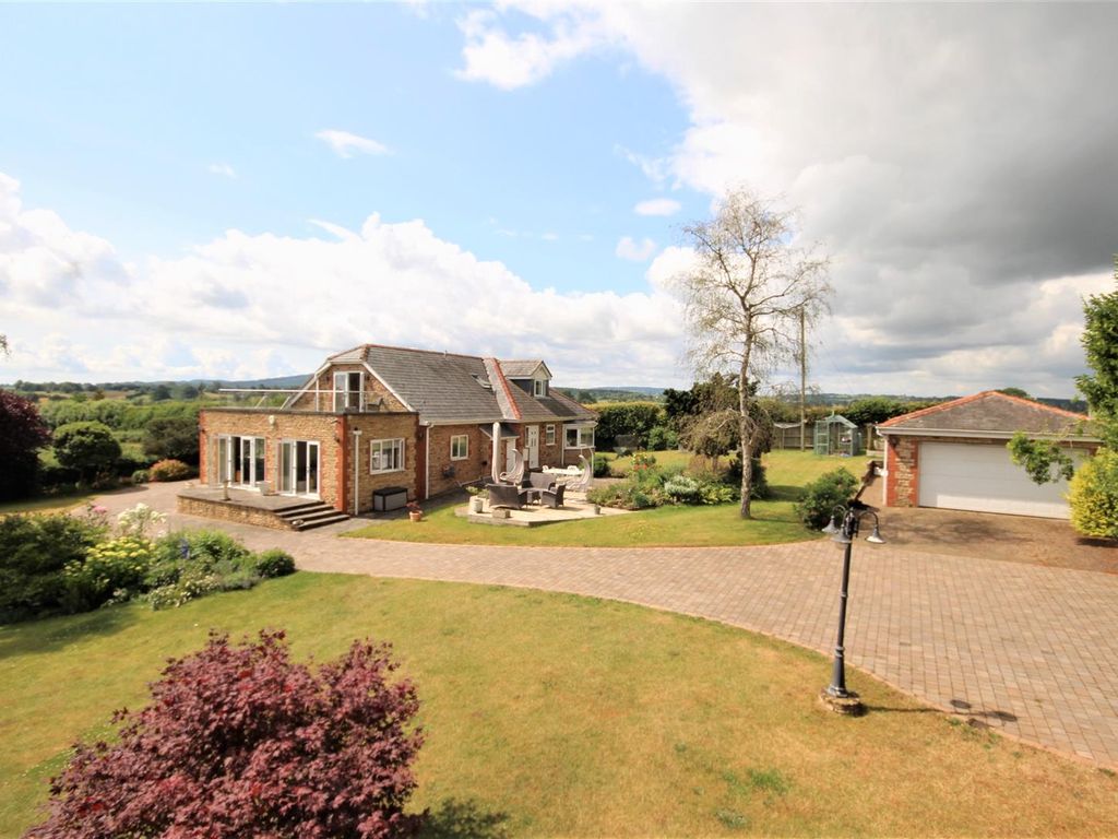 5 bed detached house for sale in Oxenhall, Newent GL18 Zoopla