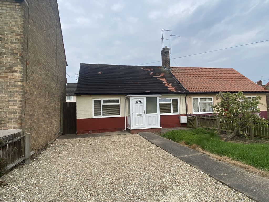 1 bed bungalow for sale in Skipwith Close, Hull, Yorkshire HU6 Zoopla