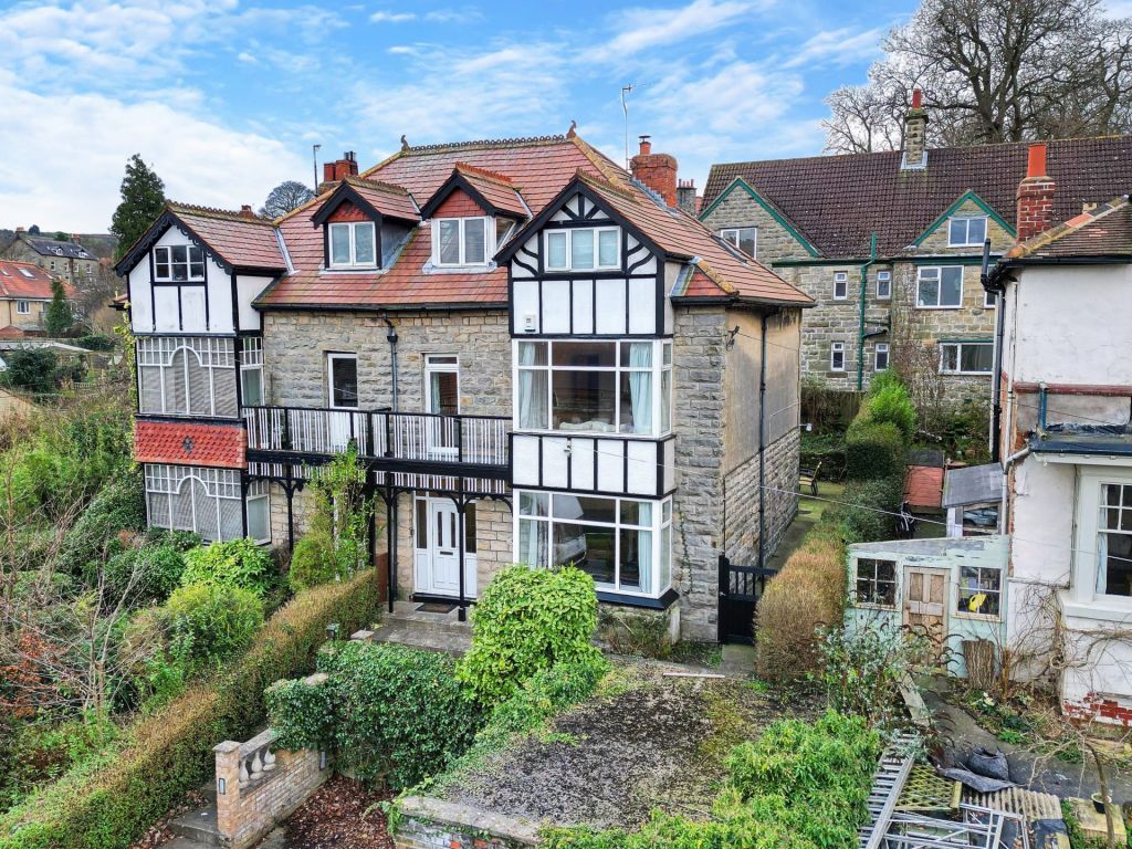 5 bed semidetached house for sale in The Avenue, Sleights, Whitby YO22