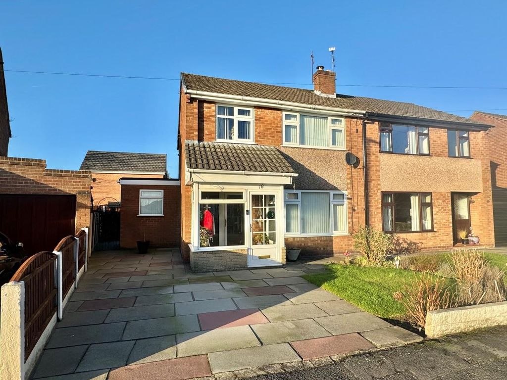 3 bed semidetached house for sale in Charminster Close, Great Sankey