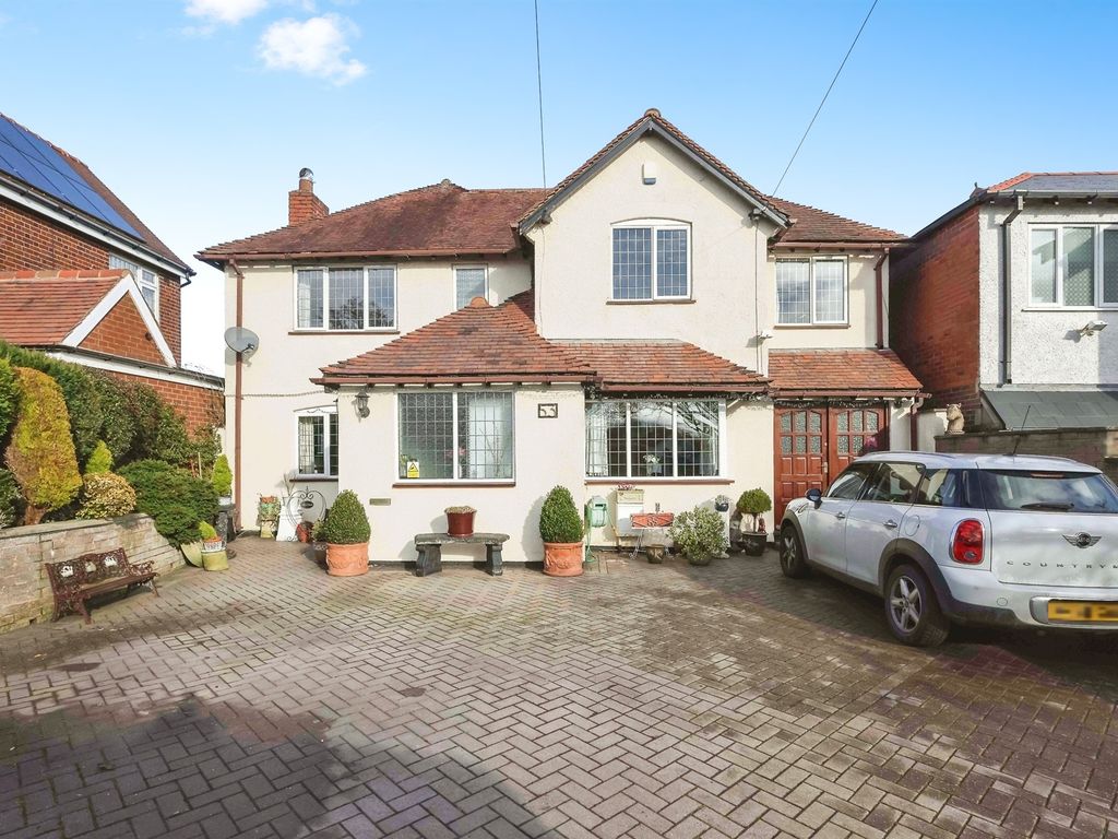 6 bed detached house for sale in Tennal Road, Birmingham B32, £675,000