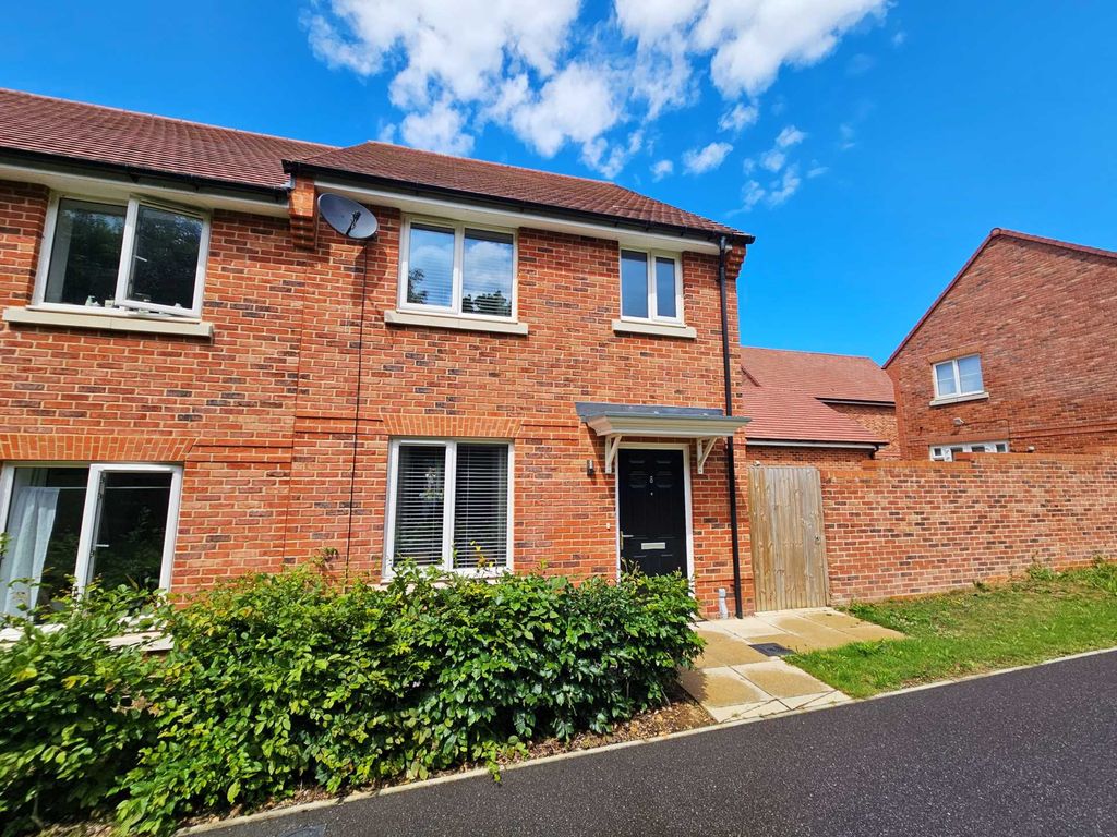 2 bed end terrace house for sale in Princess Avenue, Canterbury CT1