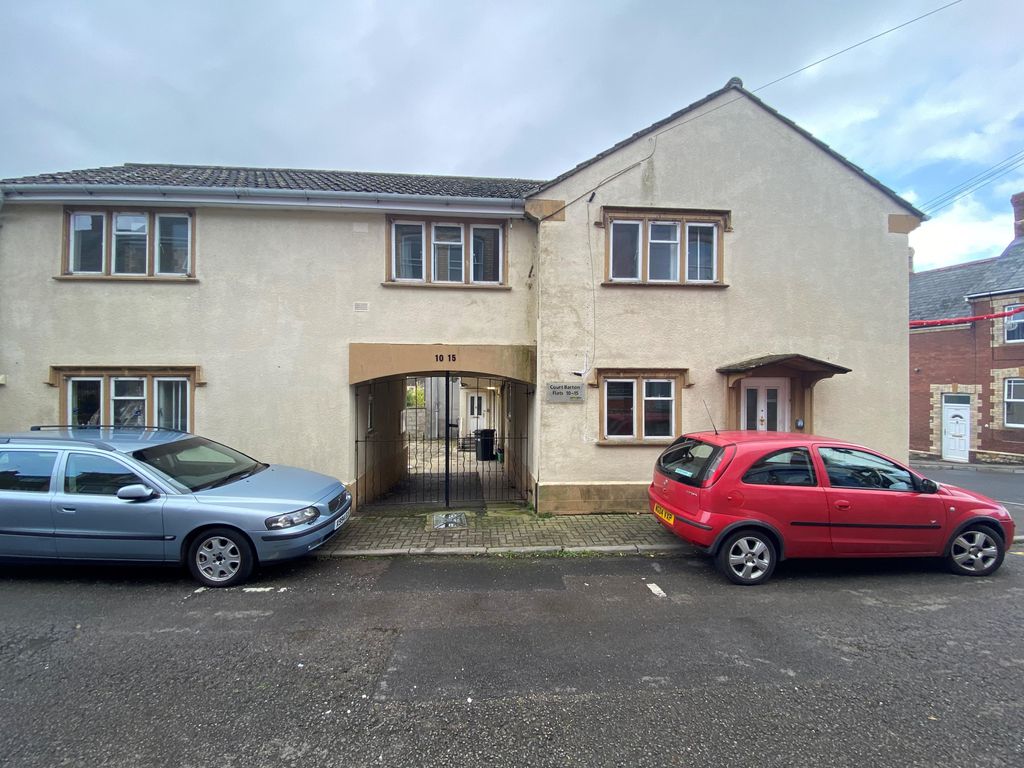 Studio to rent in Court Barton, Ilminster TA19, £525 pcm Zoopla