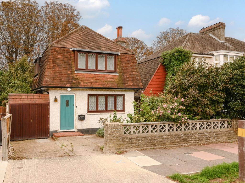 2 bed detached house for sale in Surbiton Hill Park, Surbiton KT5 Zoopla