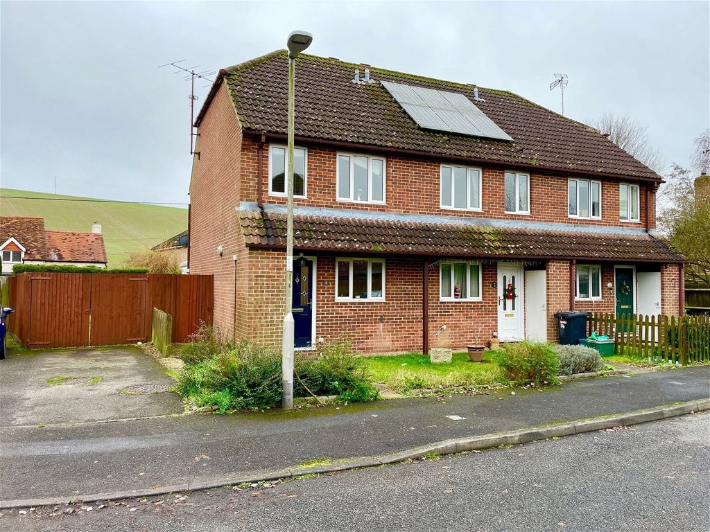 2 bed end terrace house for sale in Spring Meadows, Great Shefford