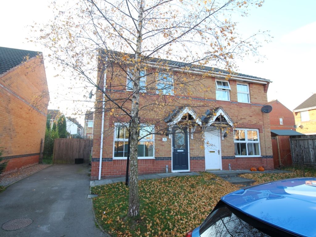 3 bed semidetached house to rent in Madison Court, Tunstall, StokeOn