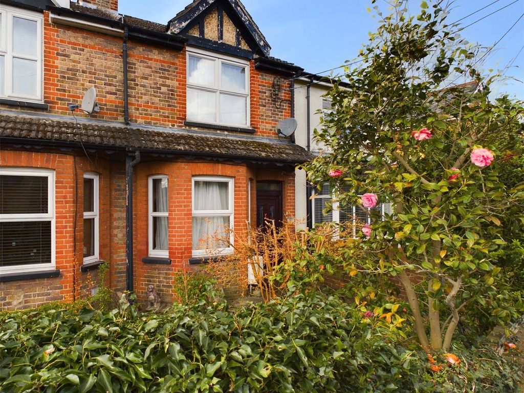 2 bed terraced house for sale in Oxenden Road, Tongham, Farnham, Surrey