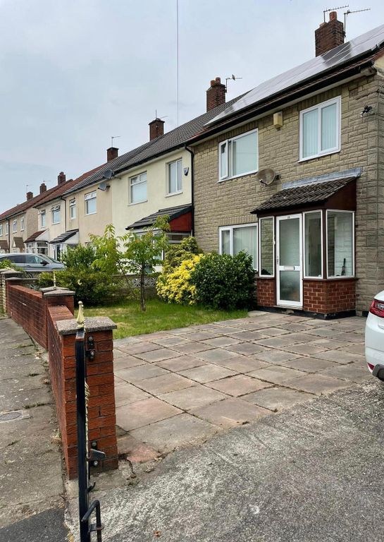 3 bed semidetached house for sale in Laxton Road, Hunts Cross