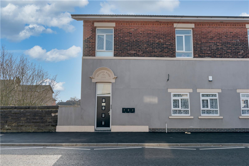 3 bed flat to rent in Ainsworth Road, Radcliffe, Manchester M26 Zoopla