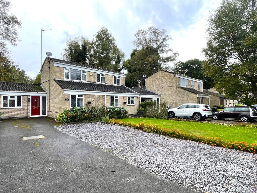 4 bed linkdetached house for sale in Verran Road, Camberley, Surrey