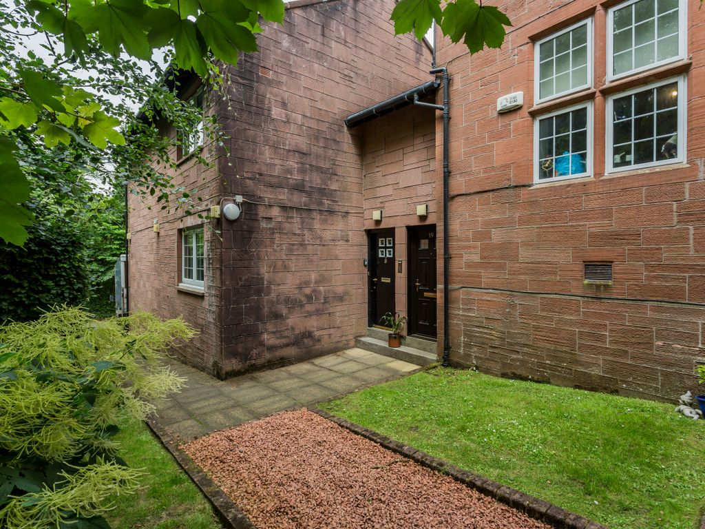 2 bed cottage for sale in 19 The Old School House, Lintwhite Crescent