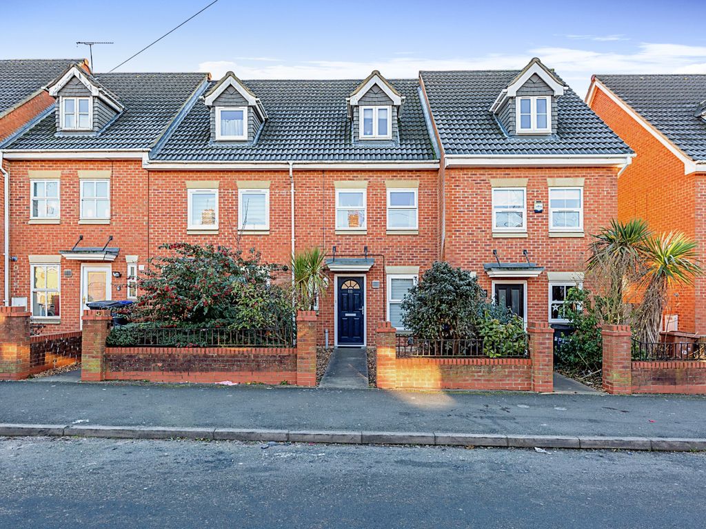 3 bed terraced house for sale in Balfour Road, Northampton NN2 Zoopla