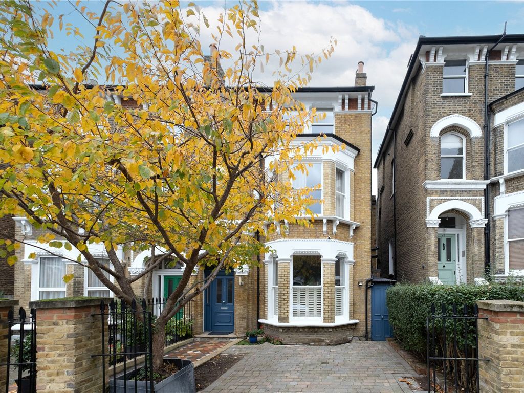 Bromfelde Road, Clapham, London SW4  