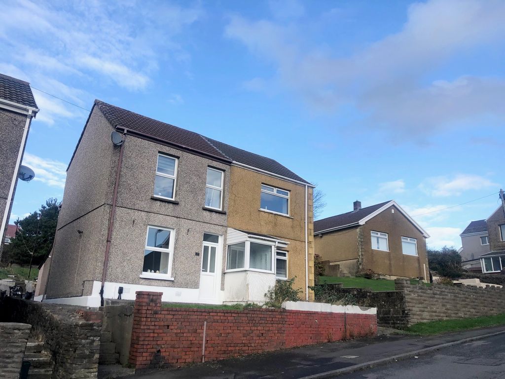 2 bed property to rent in Cefn Road, Bonymaen, Swansea SA1 Zoopla