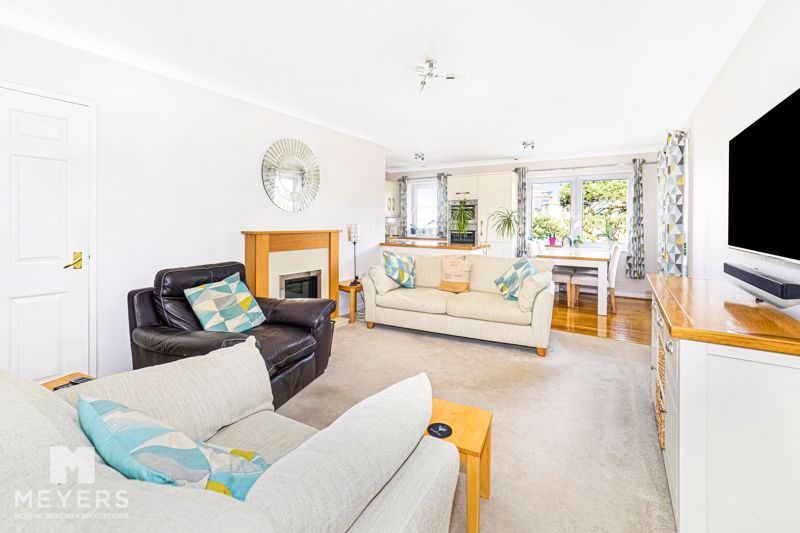 2 bed flat for sale in St. Peters Court, St. Peters Road, Bournemouth