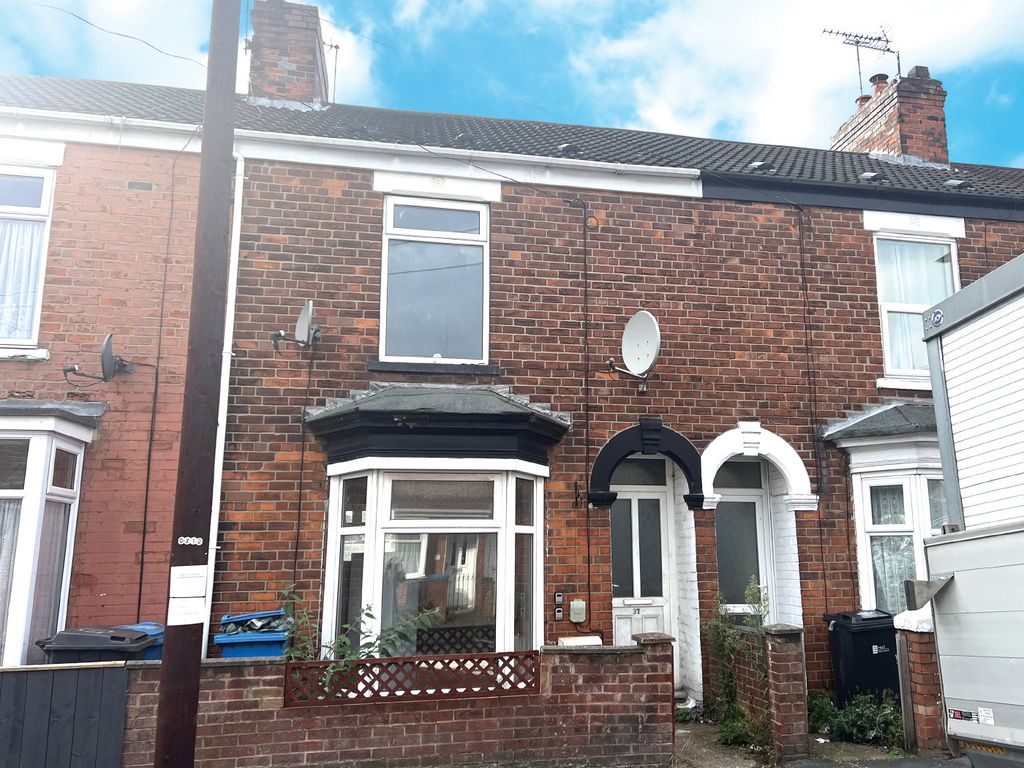 2 bed terraced house for sale in Worthing Street, Hull HU5, £25,000