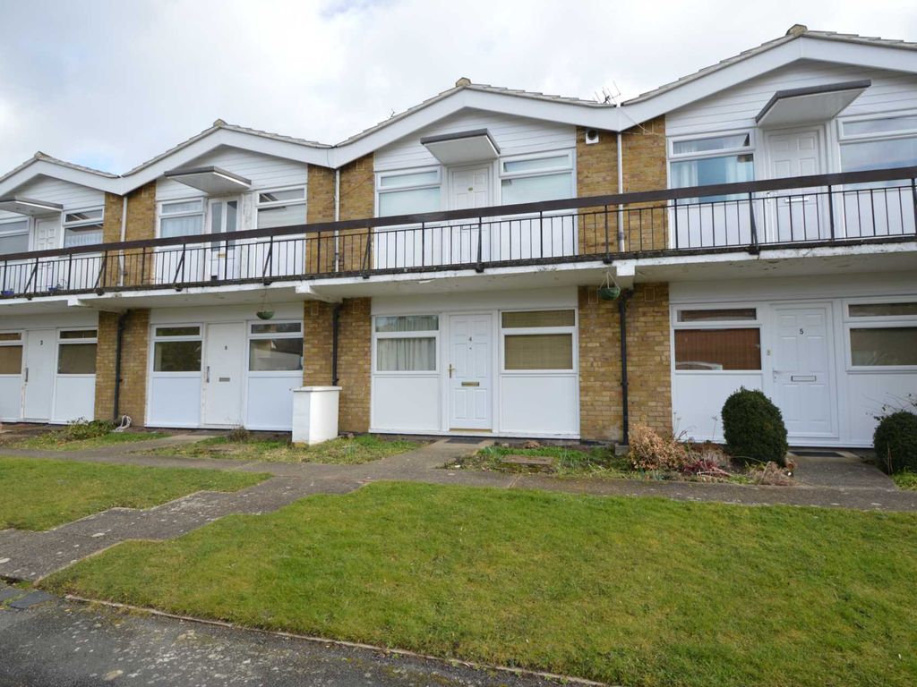 1 bed to rent in The Glen, Row Town, Addlestone KT15 Zoopla