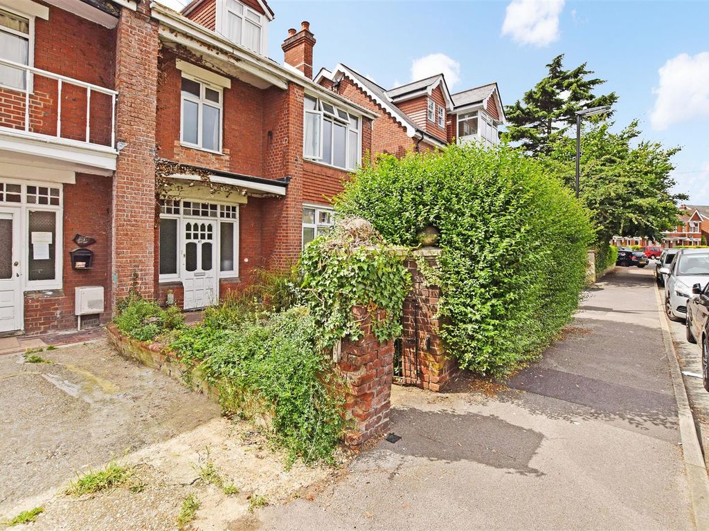 Room to rent in Arthur Road, Shirley, Southampton SO15 Zoopla