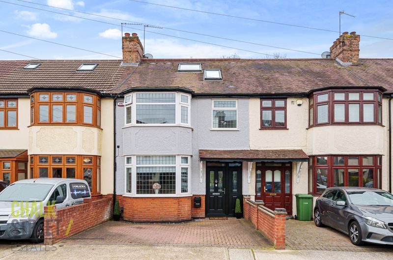 4 bed terraced house for sale in Cambridge Avenue, Gidea Park RM2 Zoopla