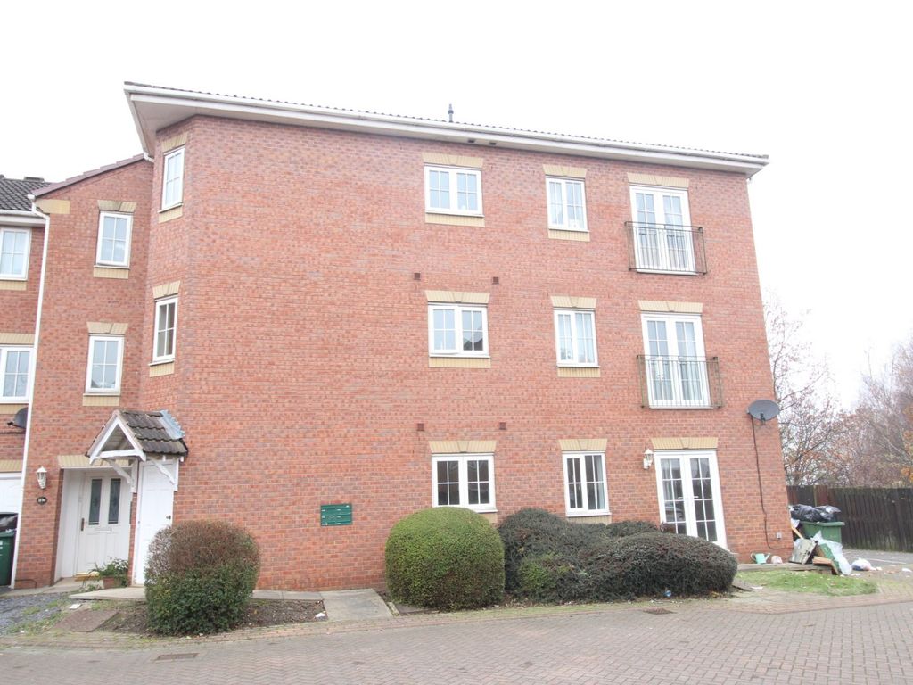 Kensington Way, Leeds, West Yorkshire LS10  