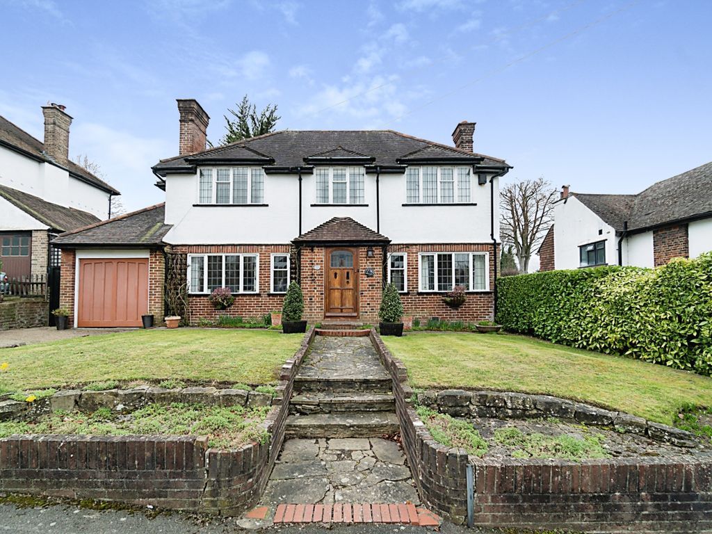 4 bed detached house for sale in Sanderstead Hill, Sanderstead, South