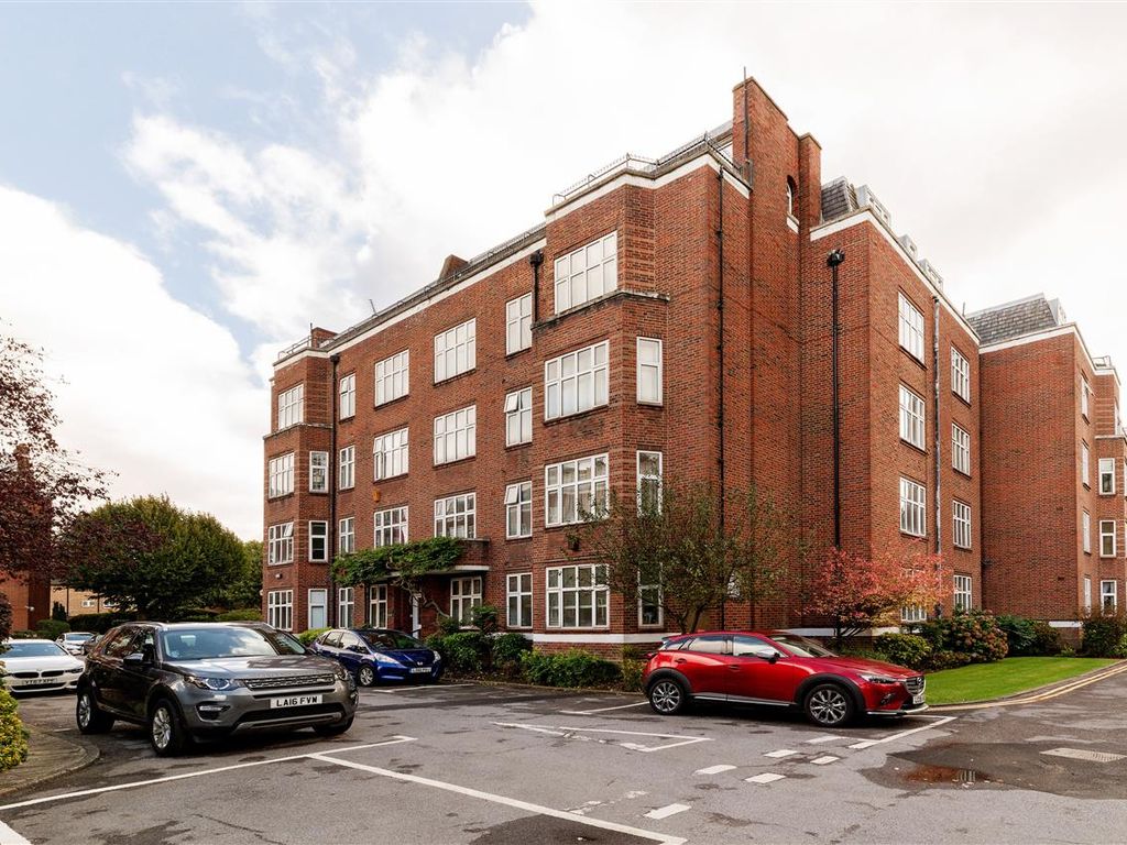 4 bed flat to rent in Ross Court, 81 Putney Hill, London SW15 Zoopla