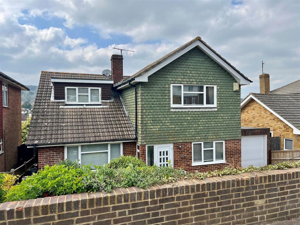 3 bed detached house for sale in Cobbold Avenue, Eastbourne BN21 Zoopla