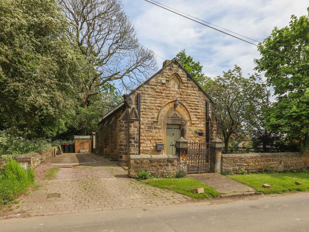 2 bed detached house for sale in York Lane, Morthen S66, £325,000 Zoopla